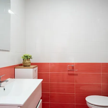דירה Lambda House Piscina Y Parking