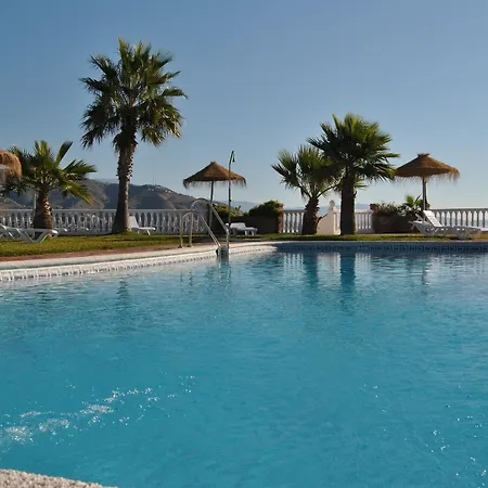 דירה Lambda House Piscina Y Parking