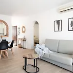 Appartement Lambda House Piscina Y Parking